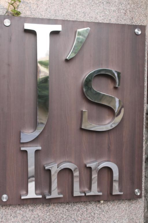 J'S Inn New Delhi Eksteriør billede